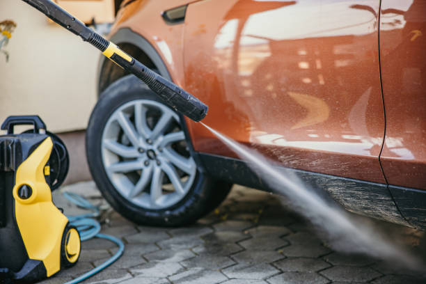 Best Commercial Building Pressure Washing  in Savage, MN